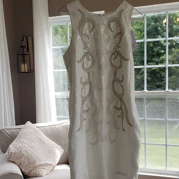 Badgley Mischka Dresses & Skirts - Bagley Mischka Ivory Sequined Dress NWT 8